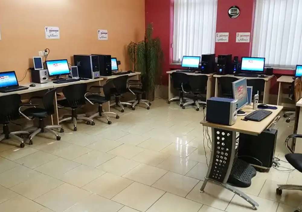 بهترین آموزشگاه کامپیوتر در اهواز