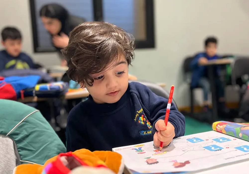 بهترین آموزشگاه زبان کودک 3 ساله در غرب تهران